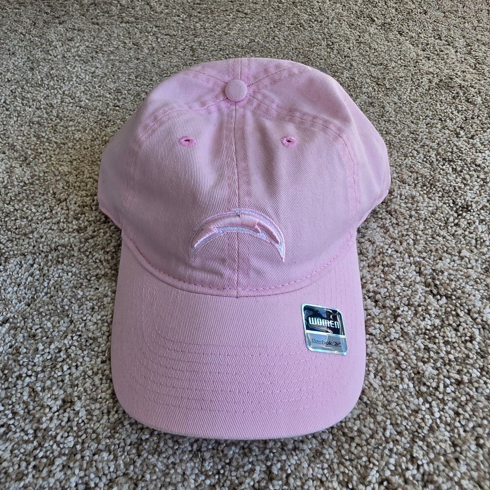 NEW Reebok Los Angeles Chargers Hat Womens OSFA Pink Cotton NFL Slouch Cap